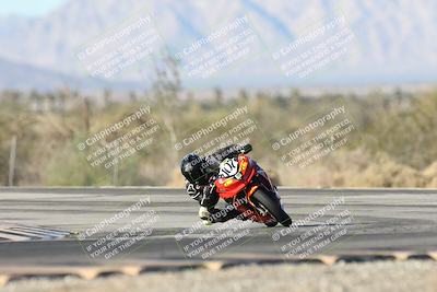 media/Dec-06-2025-CVMA (Sat) [[4a896cc04c]]/Race 9-500-400-350 Supersport/